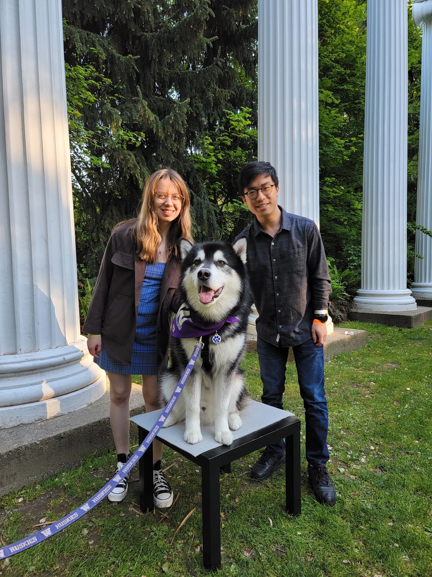 With my friend and Dubs at the University of Washington columns